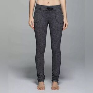 LULULEMON SKINNY WILL PANT